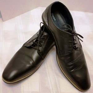 EUC. "Dune London " Lace Up Oxfords Size 11M